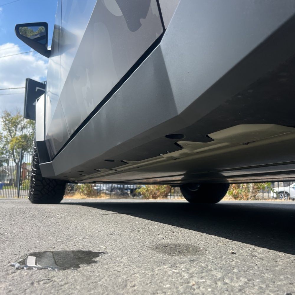 2024 Tesla Cybertruck Base