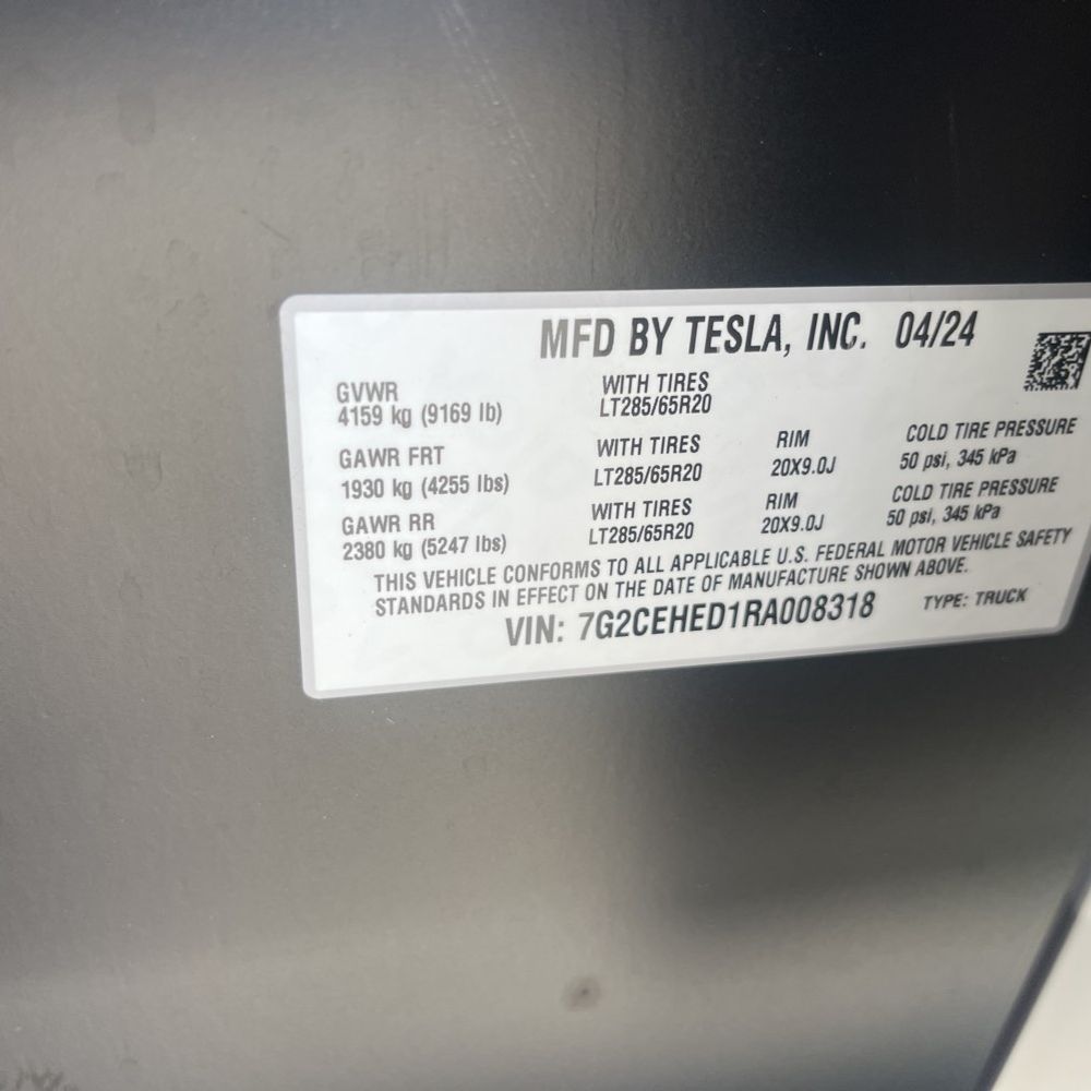 2024 Tesla Cybertruck Base
