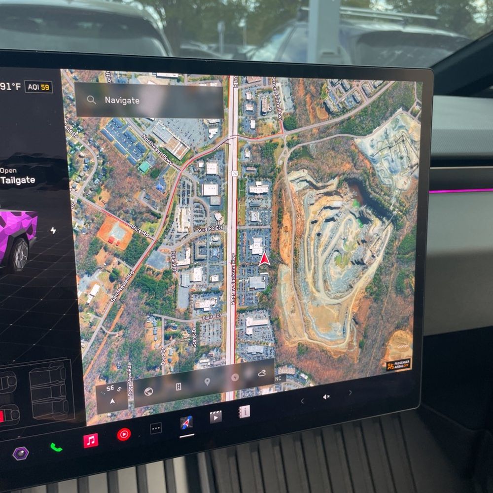 2024 Tesla Cybertruck Base