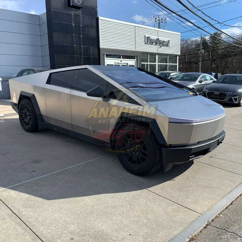 2024 Tesla Cybertruck Base