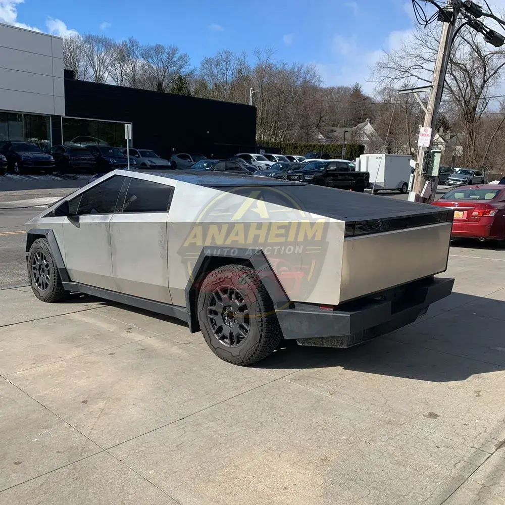 2024 Tesla Cybertruck Base