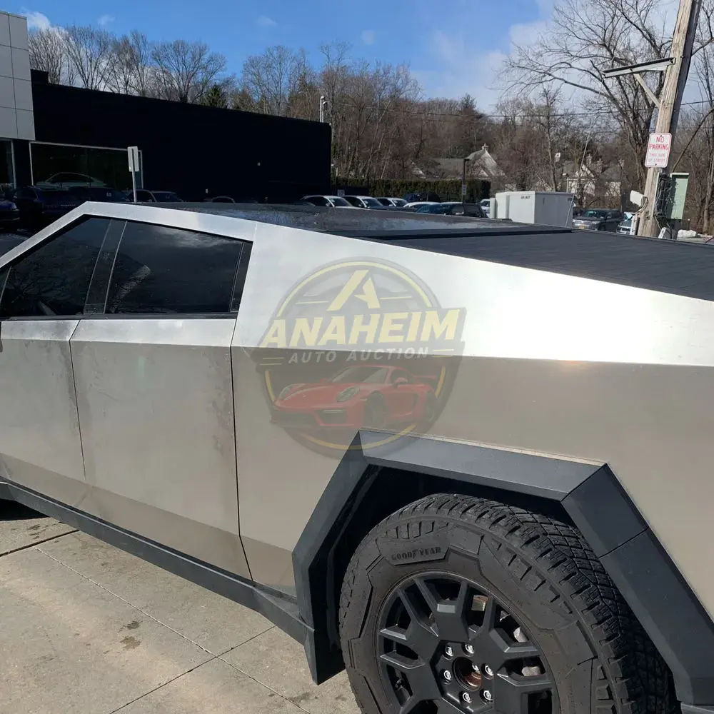 2024 Tesla Cybertruck Base