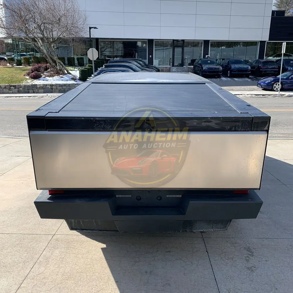 2024 Tesla Cybertruck Base