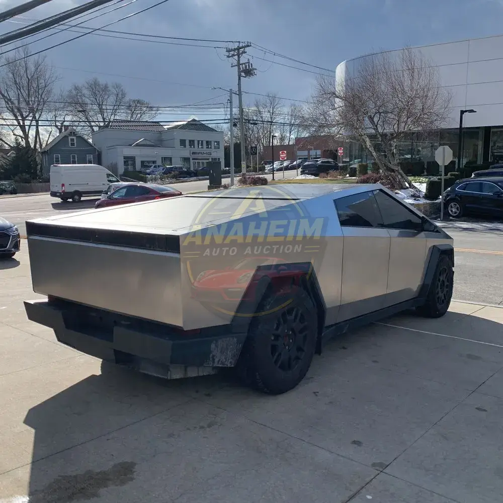 2024 Tesla Cybertruck Base
