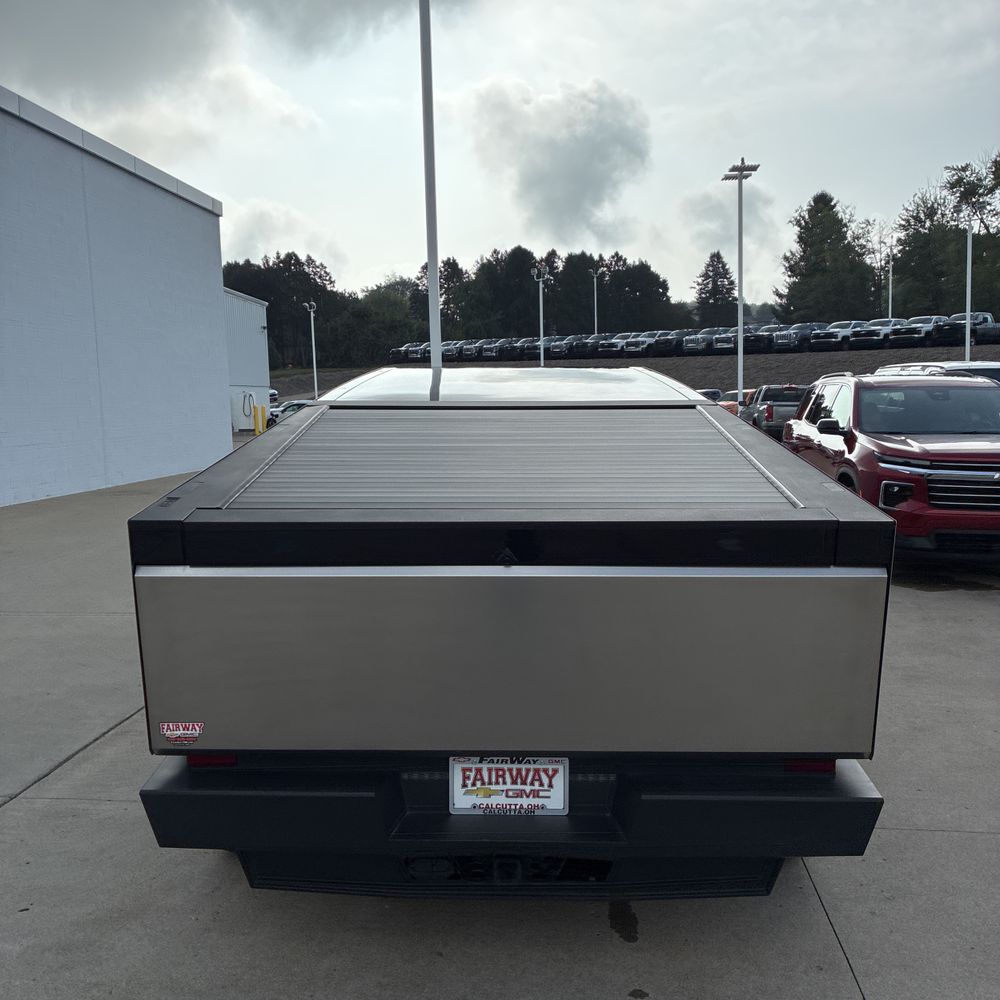 2024 Tesla Cybertruck CyberBeast
