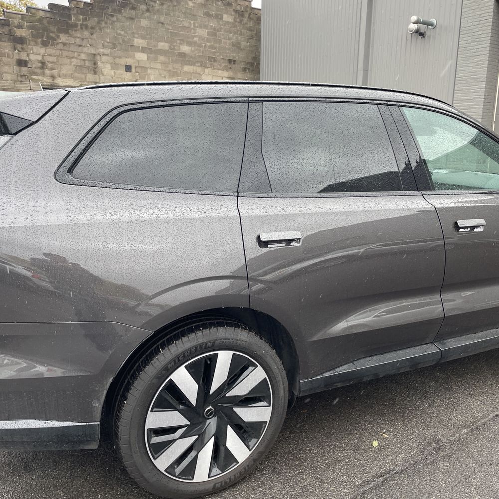 2025 Volvo EX90 Plus