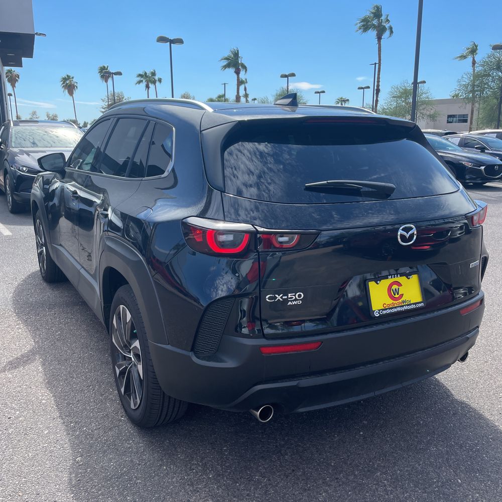 2025 Mazda CX-50 Hybrid Premium Plus