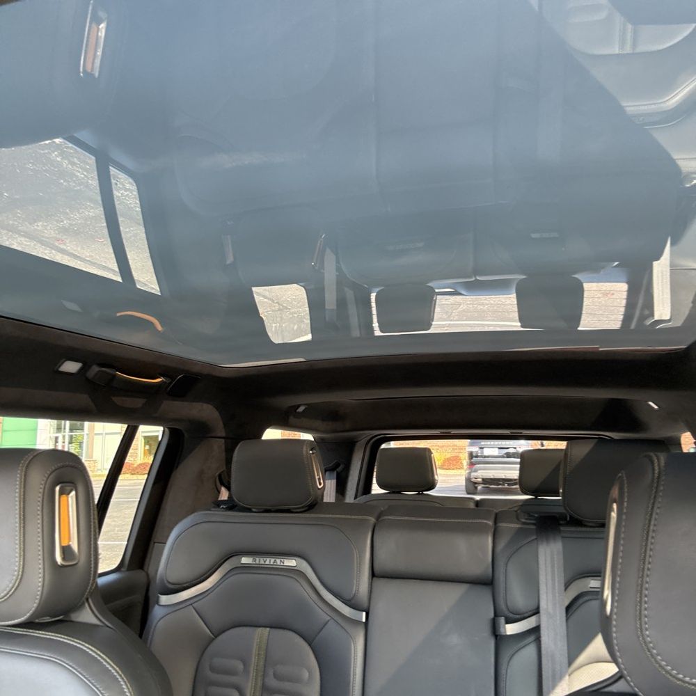 2023 Rivian R1S Adventure Quad-Motor