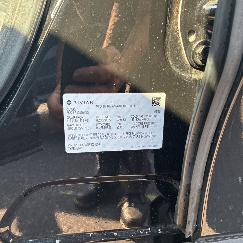 2023 Rivian R1S Adventure Quad-Motor