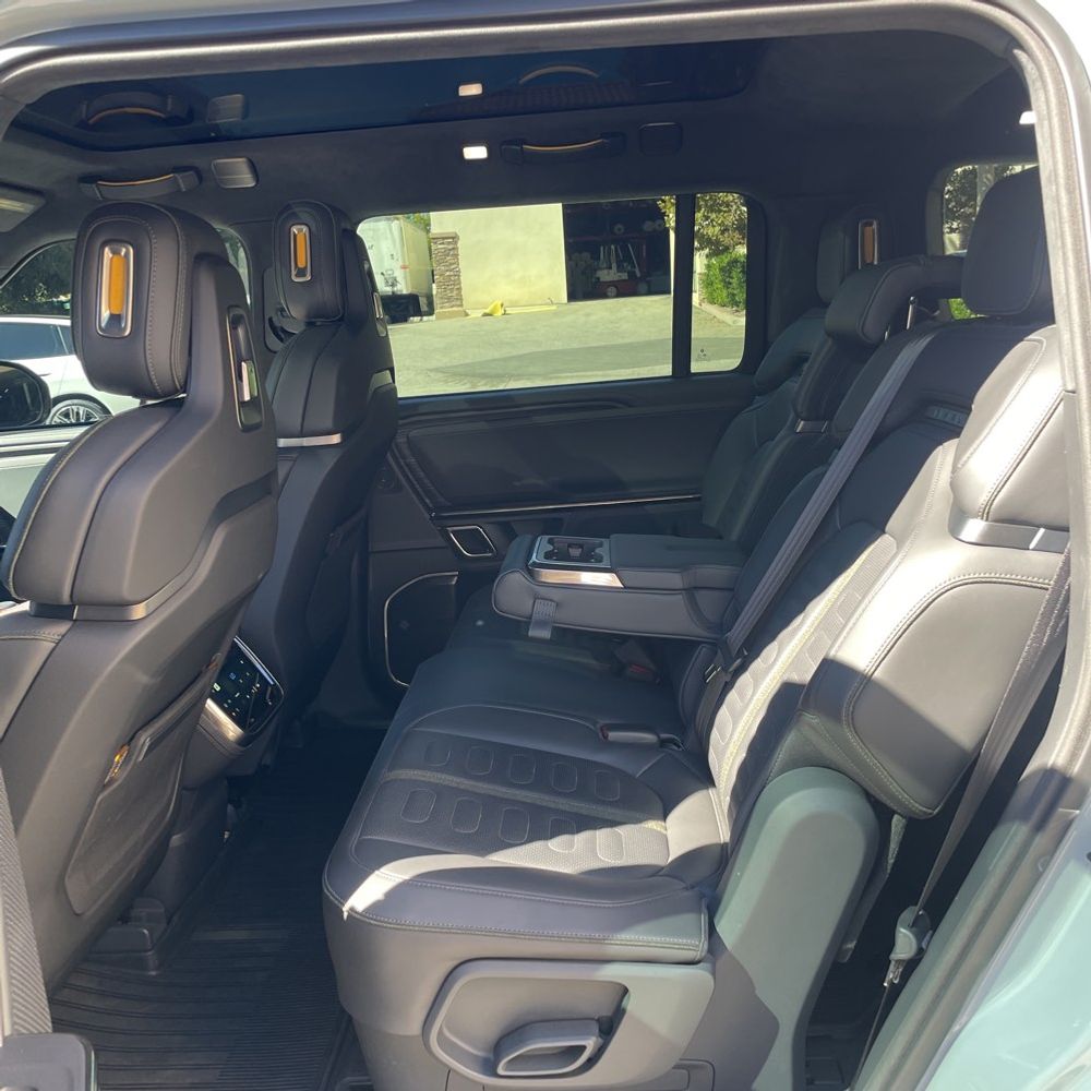 2023 Rivian R1S Adventure Quad-Motor