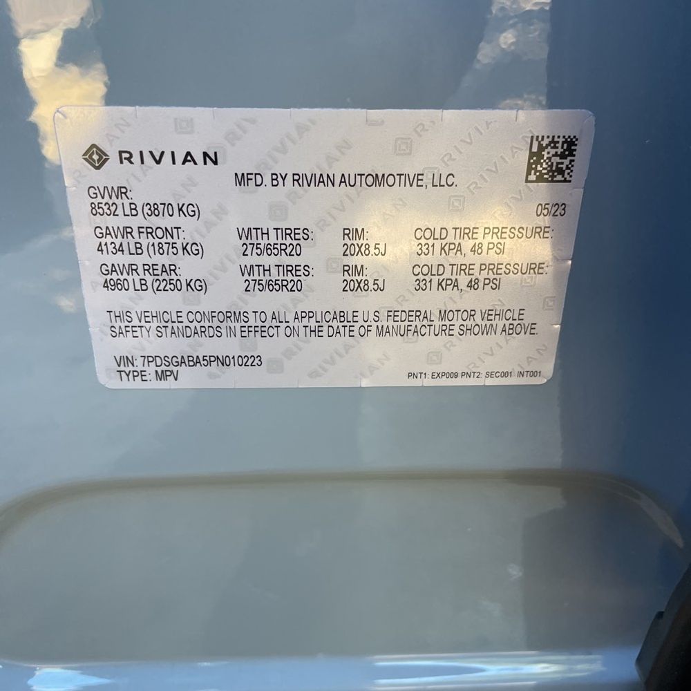 2023 Rivian R1S Adventure Quad-Motor