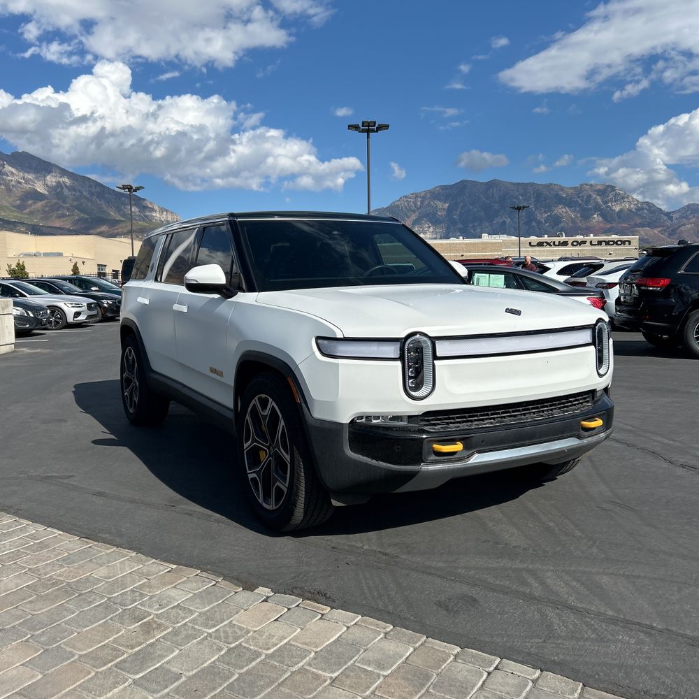 2023 Rivian R1S Adventure Quad-Motor