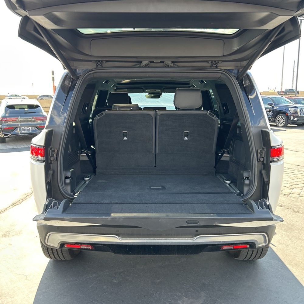 2023 Rivian R1S Adventure Quad-Motor