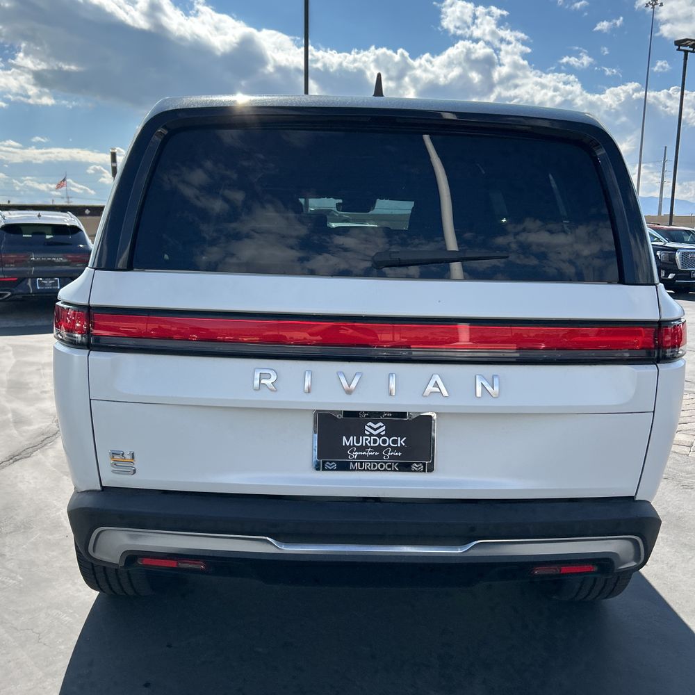 2023 Rivian R1S Adventure Quad-Motor