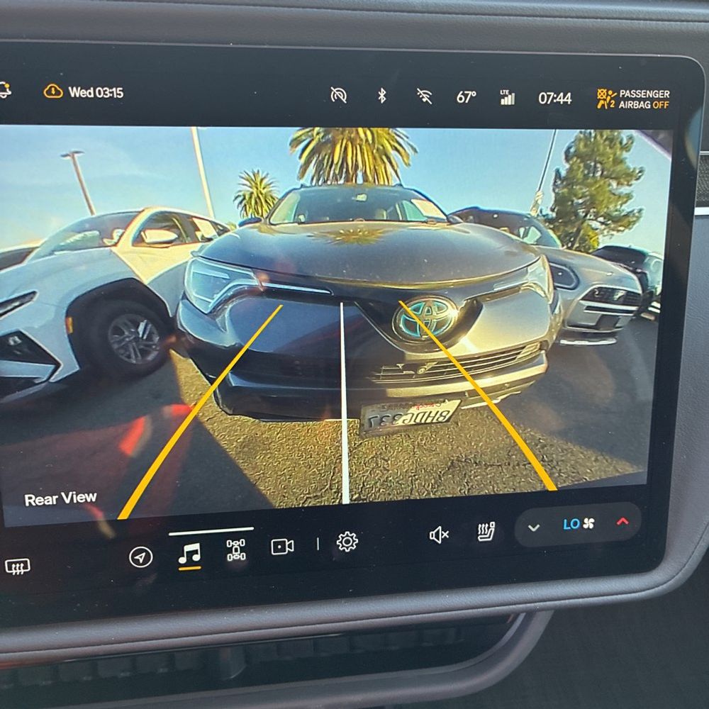2023 Rivian R1S Adventure Quad-Motor