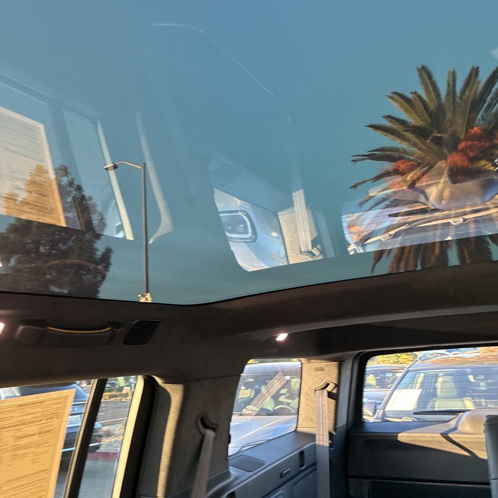 2023 Rivian R1S Adventure Quad-Motor