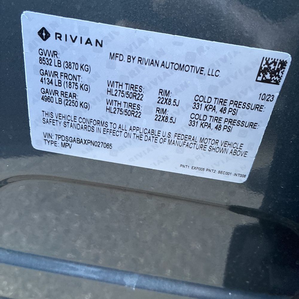 2023 Rivian R1S Adventure Quad-Motor
