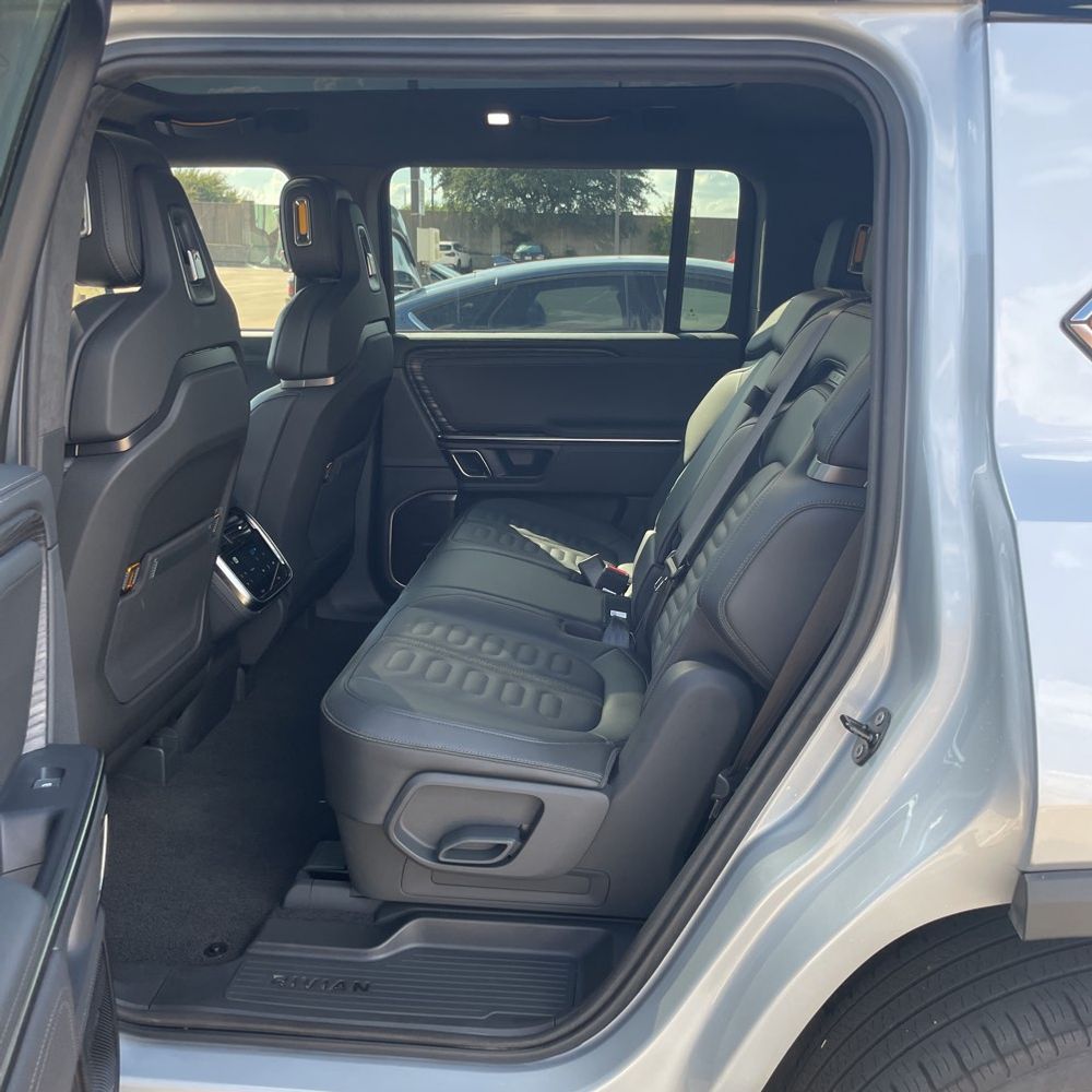 2022 Rivian R1S Launch Edition