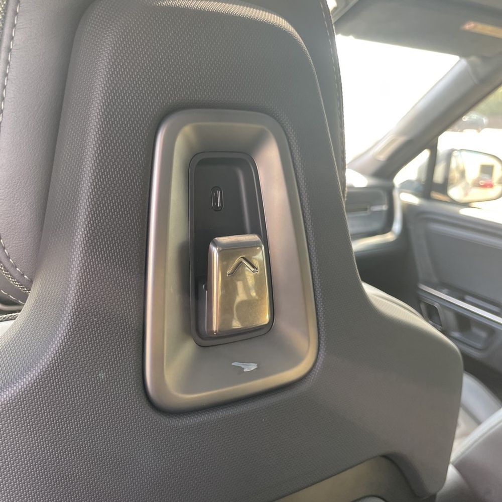 2022 Rivian R1S Launch Edition