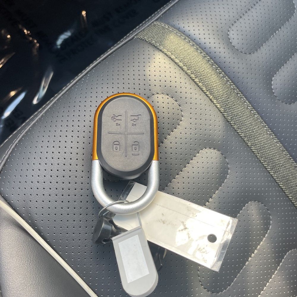 2022 Rivian R1S Launch Edition