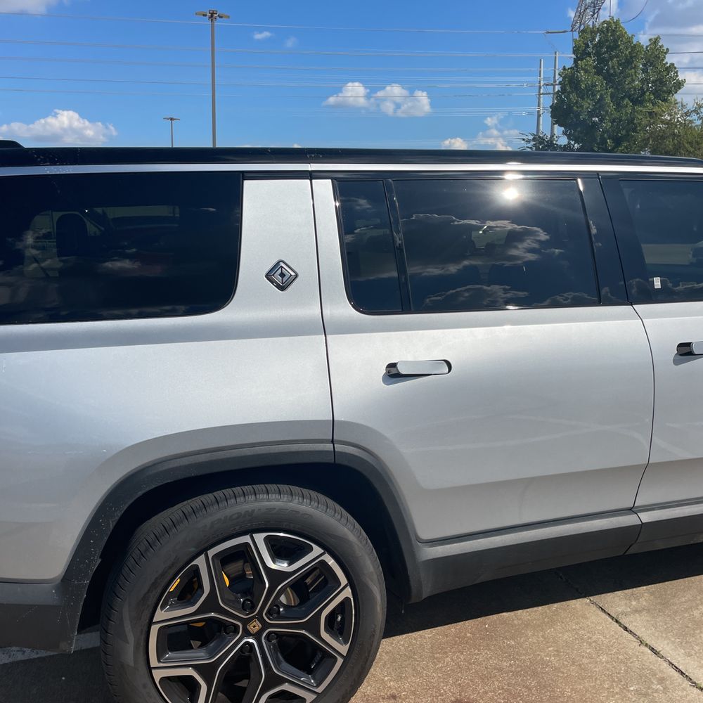 2022 Rivian R1S Launch Edition