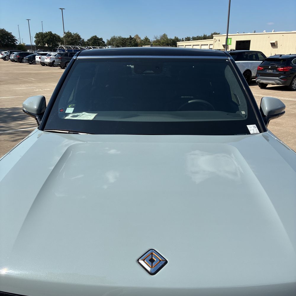 2023 Rivian R1S Launch Ed Quad-Motor