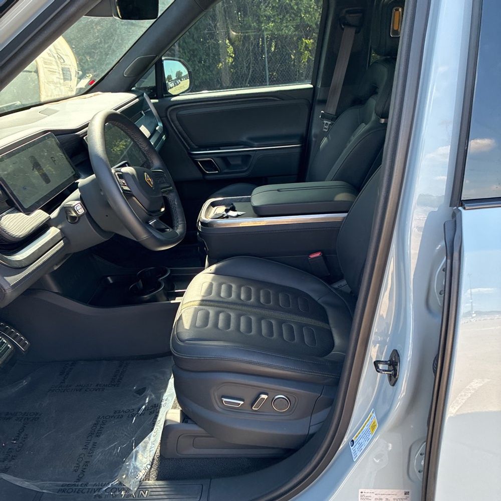 2023 Rivian R1S Launch Ed Quad-Motor