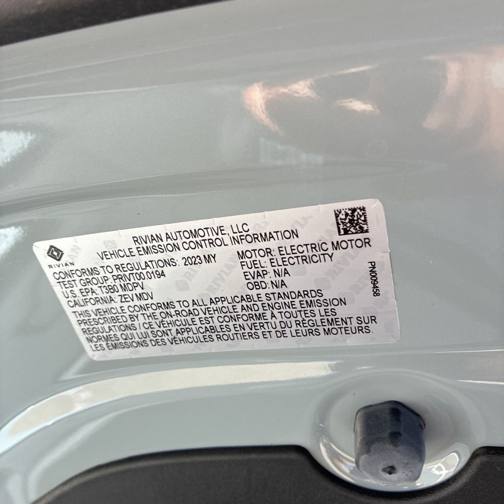 2023 Rivian R1S Launch Ed Quad-Motor
