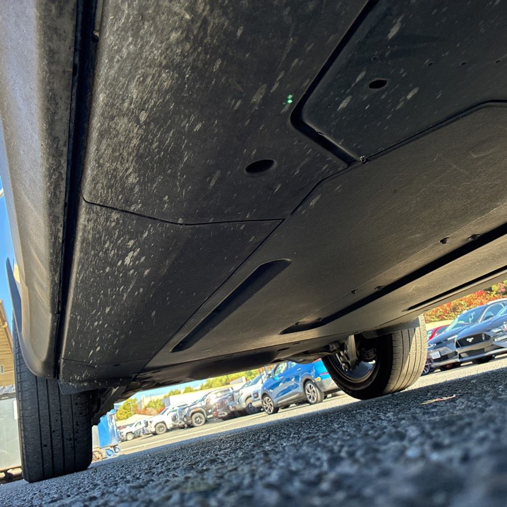 2023 Rivian R1S Adventure Dual-Motor