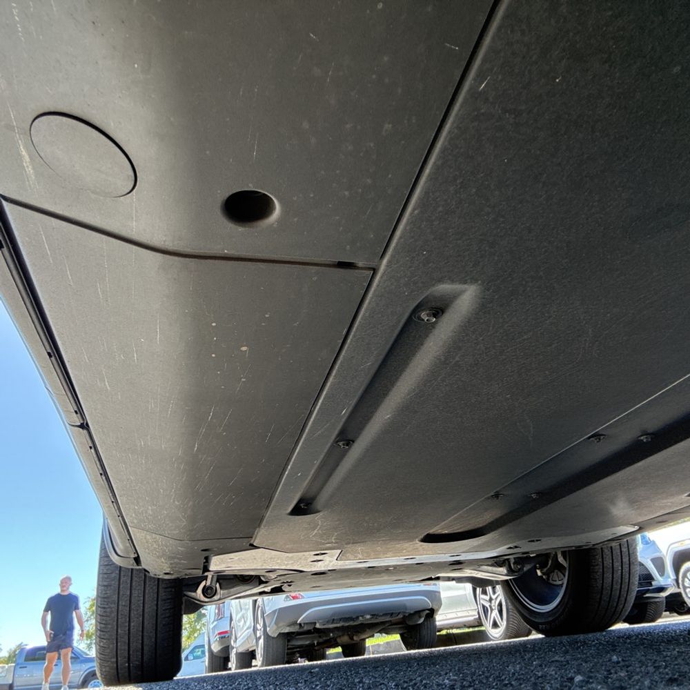 2023 Rivian R1S Adventure Dual-Motor