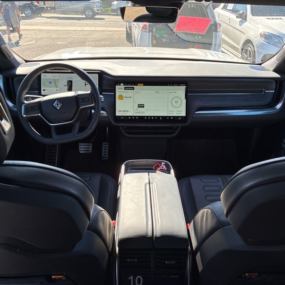 2023 Rivian R1S Adventure Dual-Motor