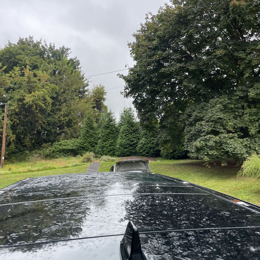 2025 Rivian R1S Adventure Dual-Motor