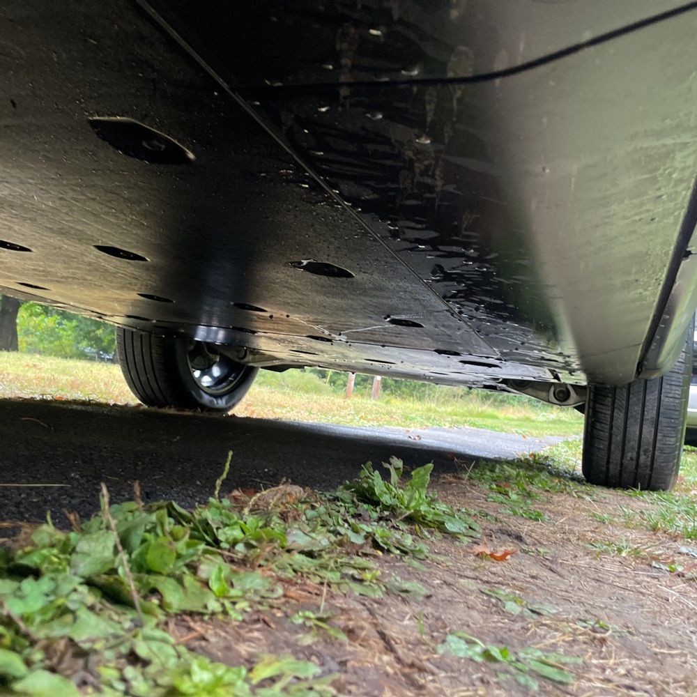 2025 Rivian R1S Adventure Dual-Motor