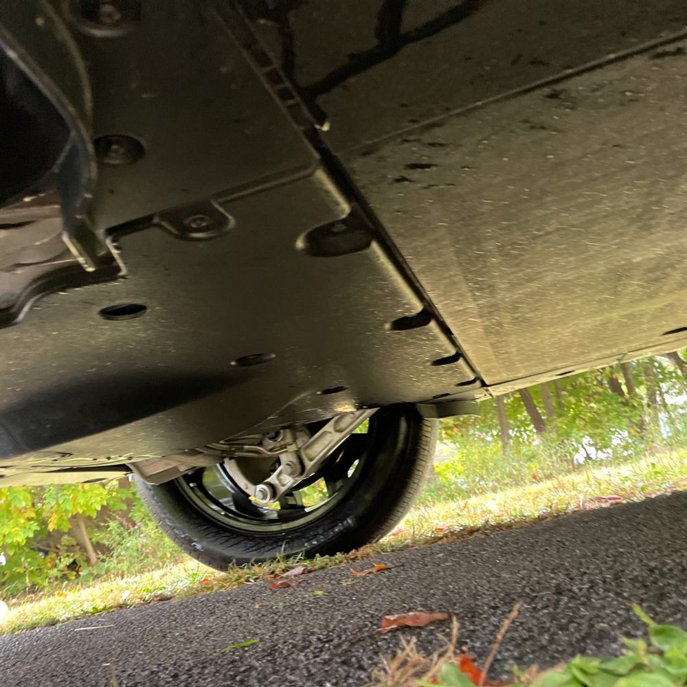 2025 Rivian R1S Adventure Dual-Motor