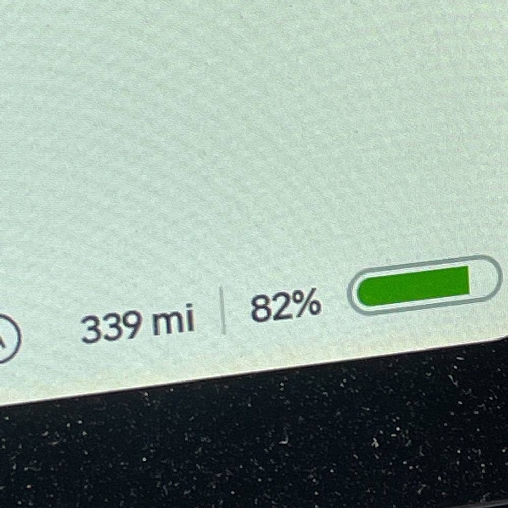 2025 Rivian R1S Adventure Dual-Motor