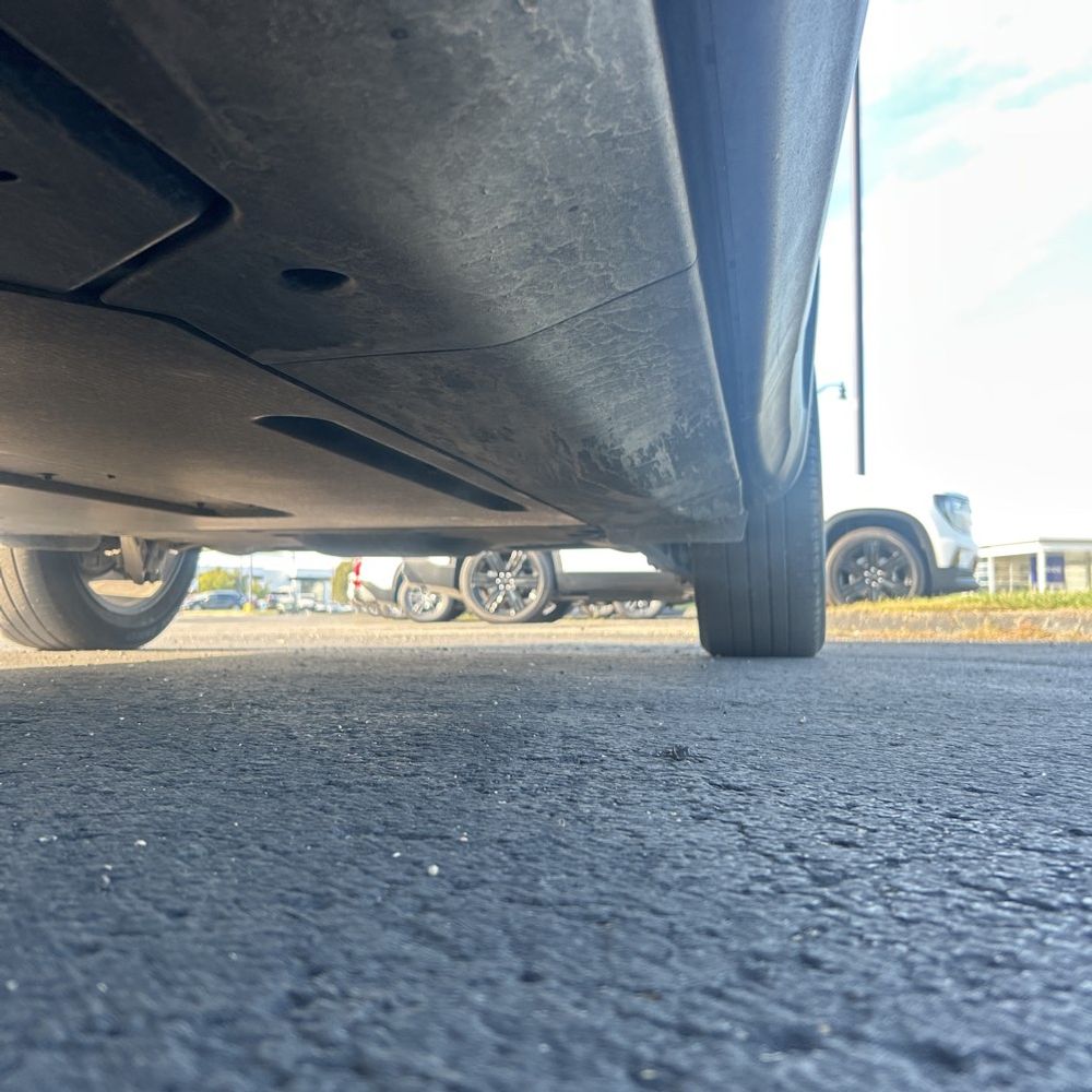 2024 Rivian R1S Adventure Dual-Motor