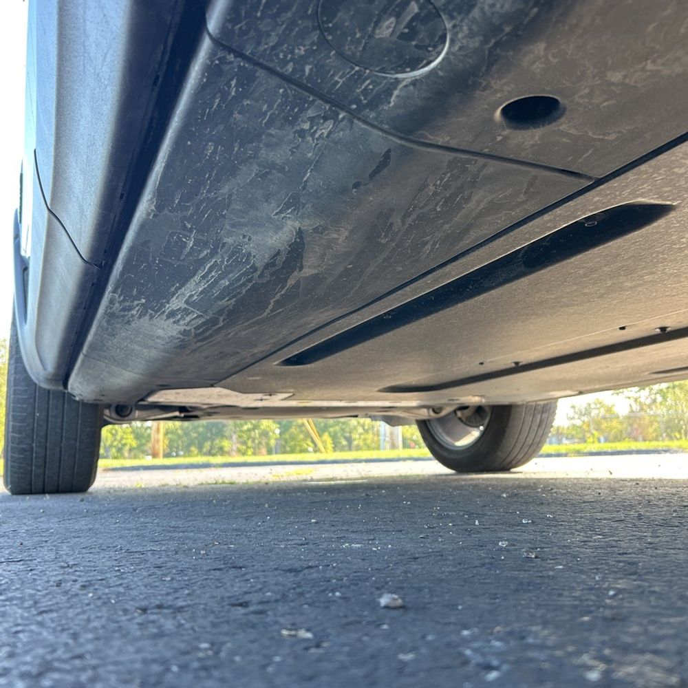 2024 Rivian R1S Adventure Dual-Motor