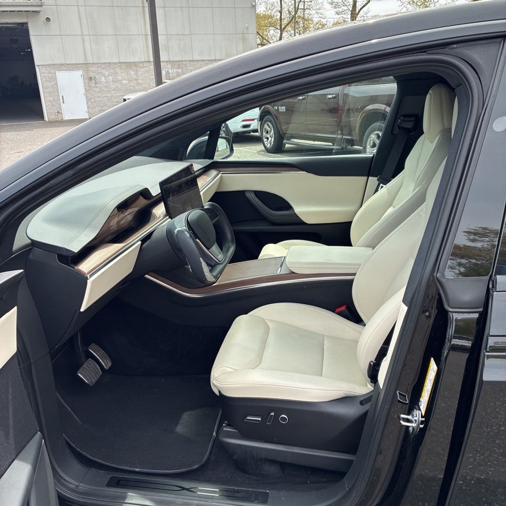 2022 Tesla Model X Plaid 4D SUV AWD