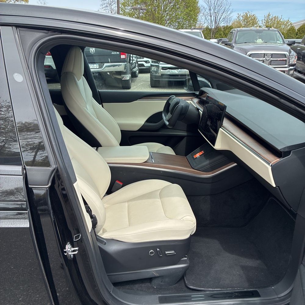 2022 Tesla Model X Plaid 4D SUV AWD