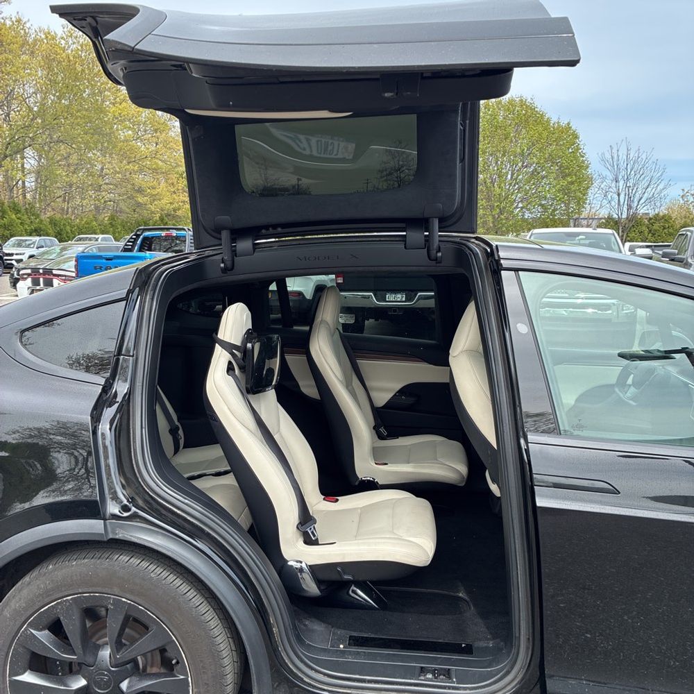 2022 Tesla Model X Plaid 4D SUV AWD