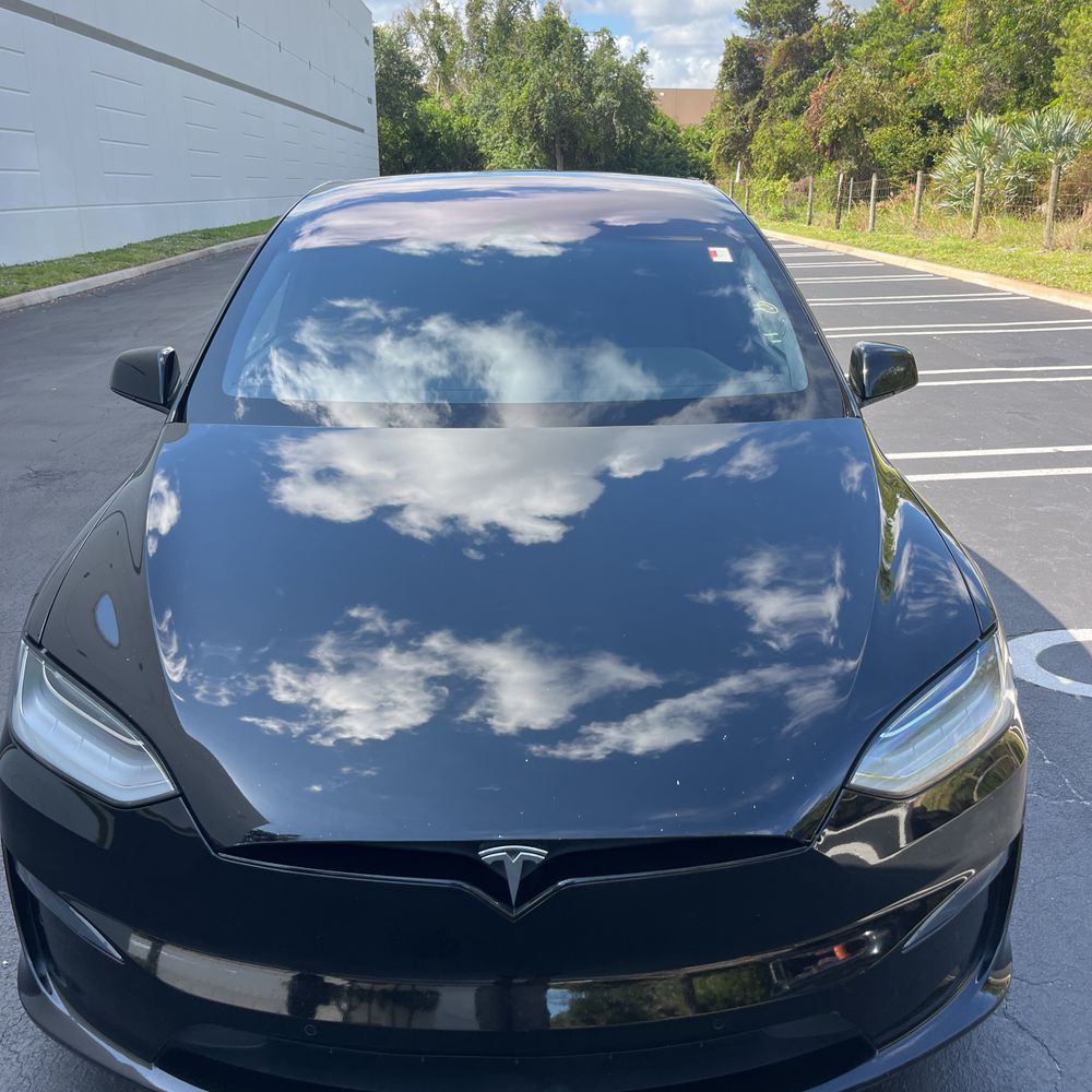 2022 Tesla Model X Plaid