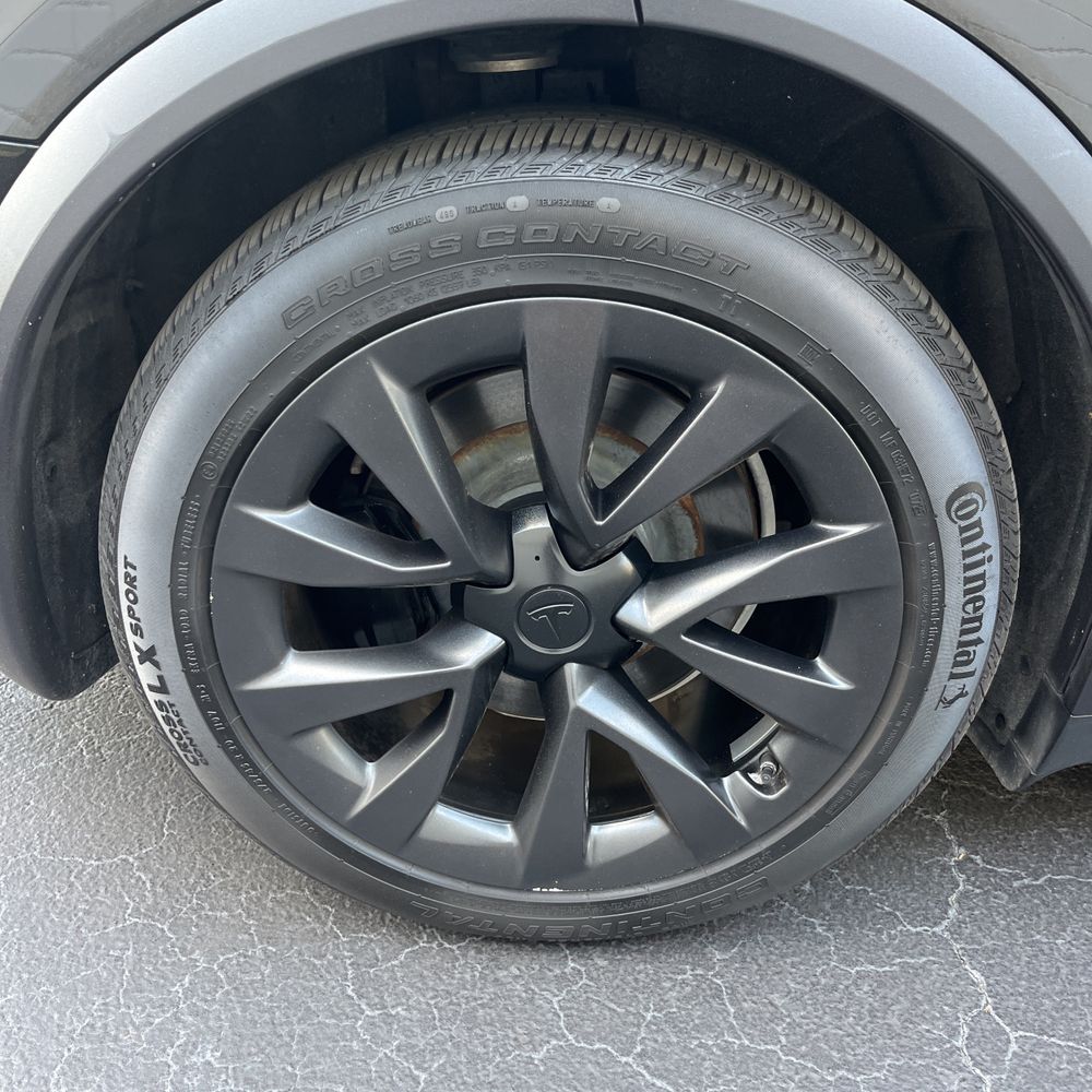 2022 Tesla Model X Plaid