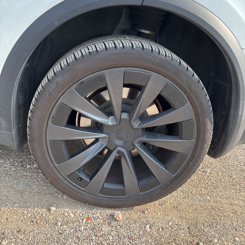 2022 Tesla Model X Base