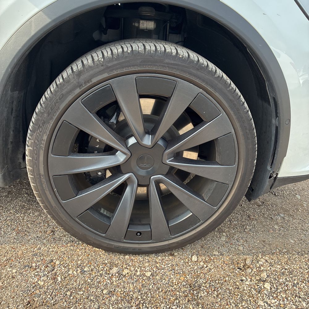 2022 Tesla Model X Base
