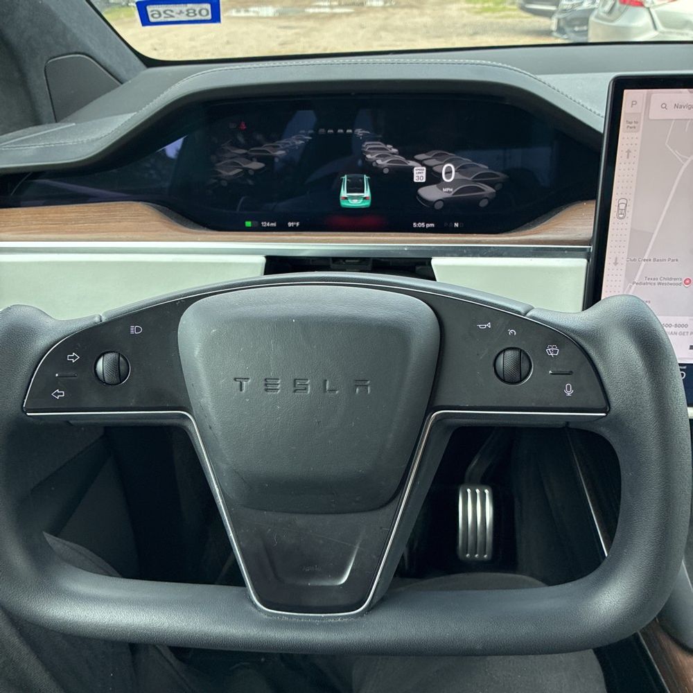2022 Tesla Model X Base