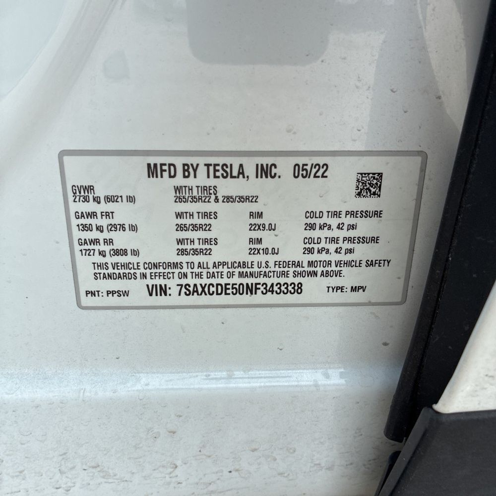 2022 Tesla Model X Base