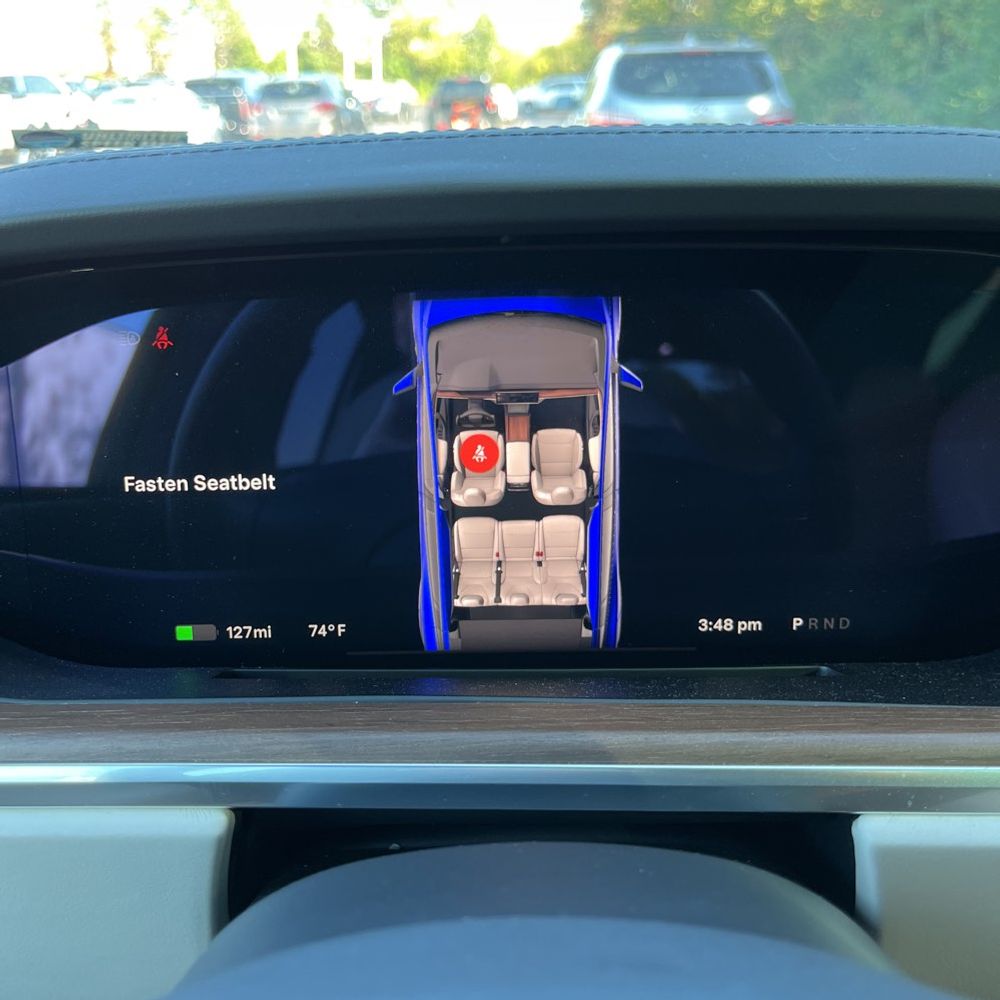 2022 Tesla Model X Standard Range