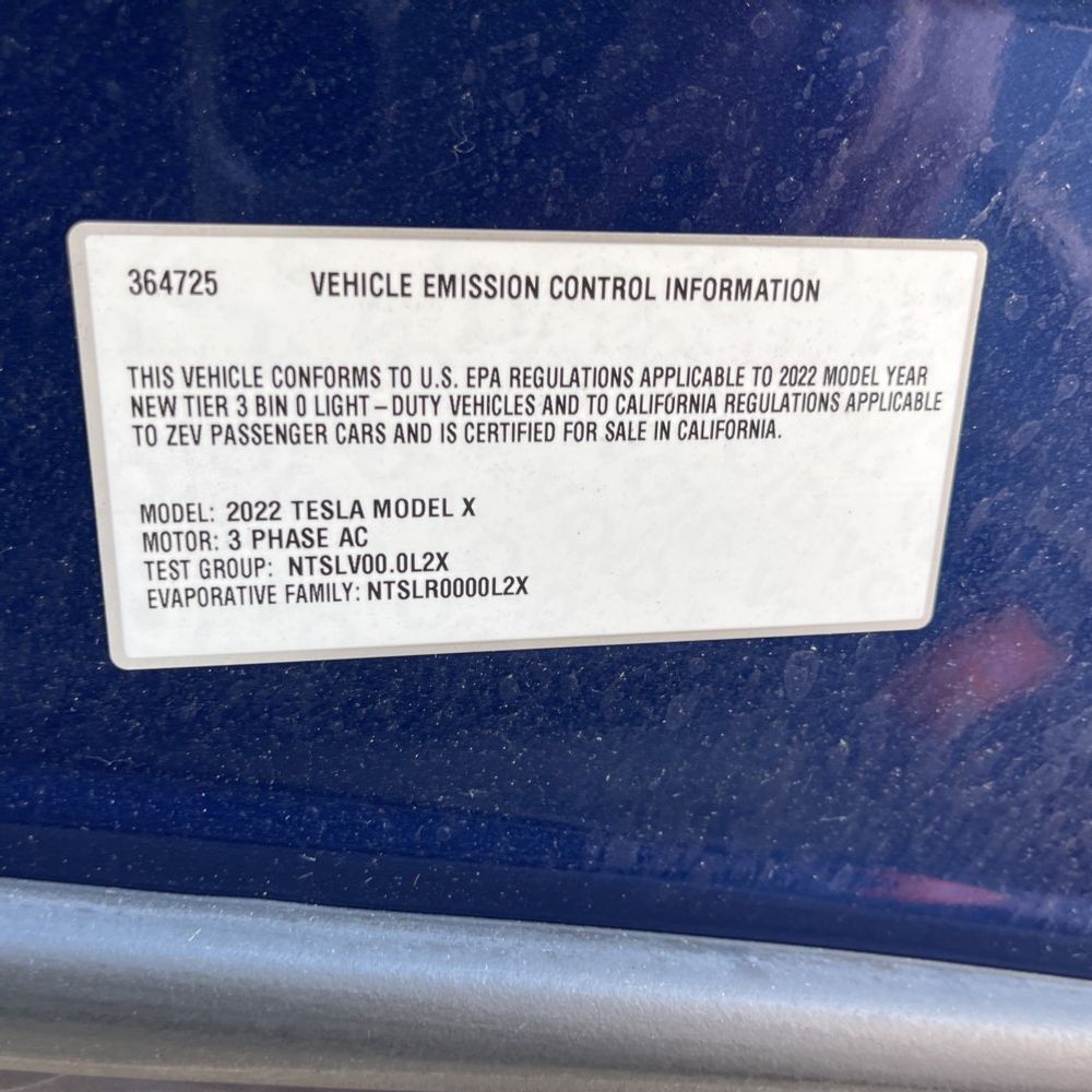 2022 Tesla Model X Standard Range