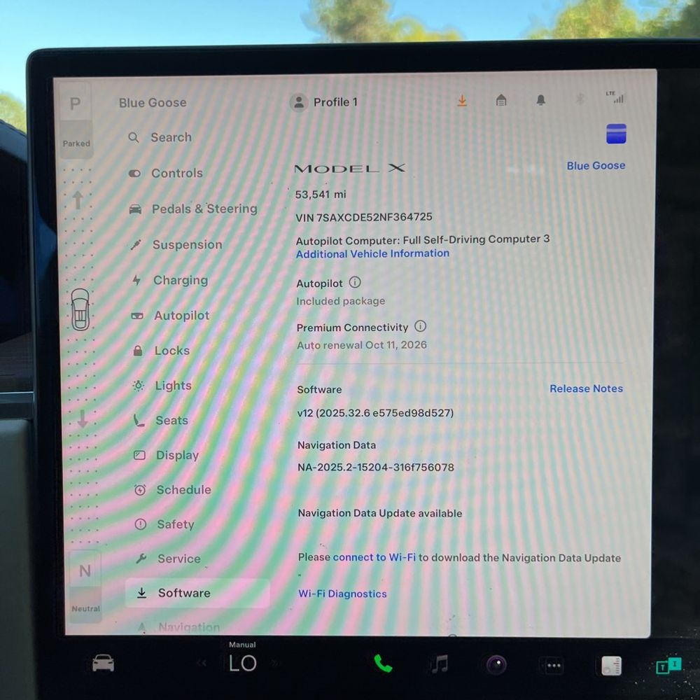 2022 Tesla Model X Standard Range
