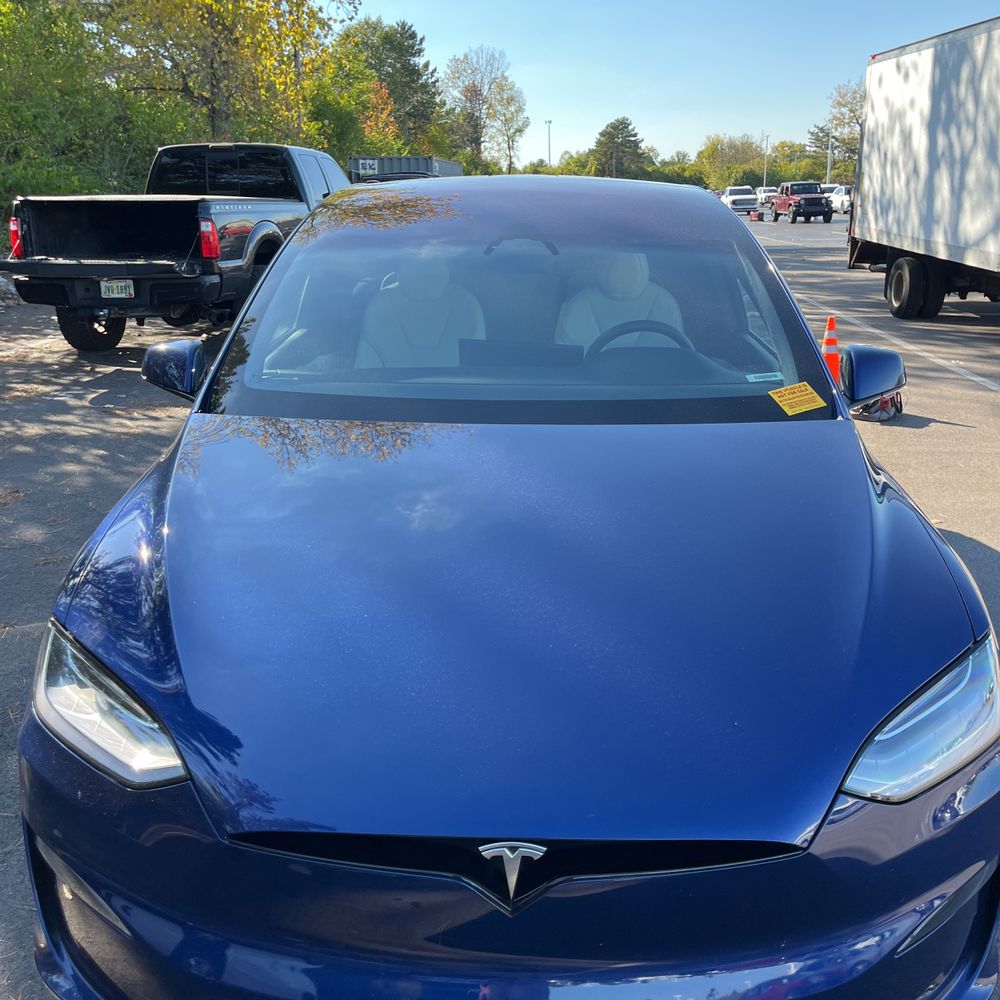 2022 Tesla Model X Standard Range